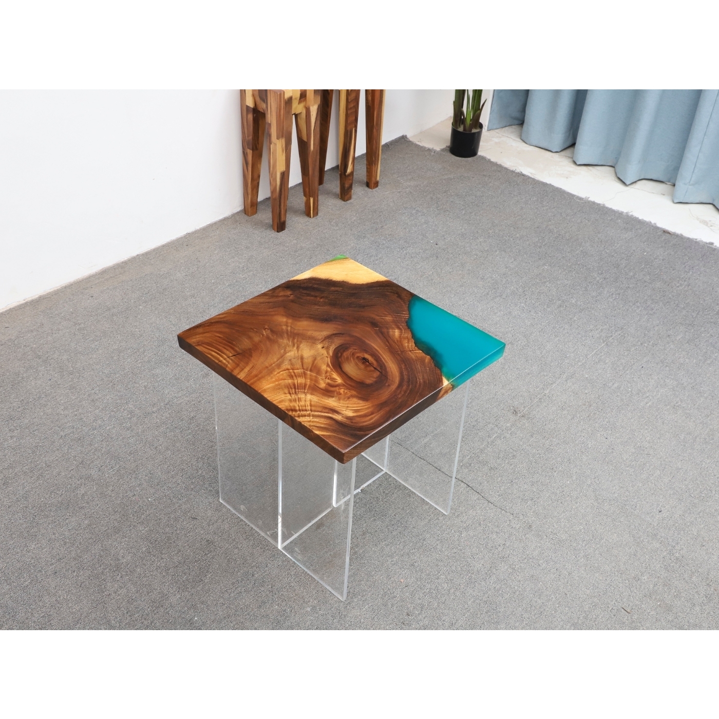 Square shape walnut wood epoxy resin coffee table