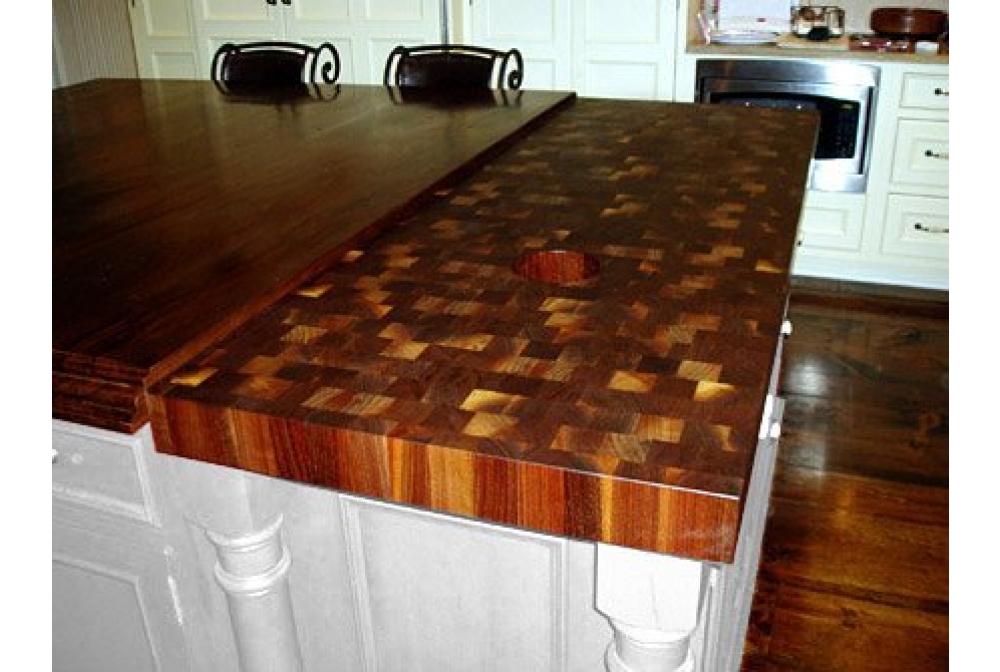 End grain walnut butcher block chopping board