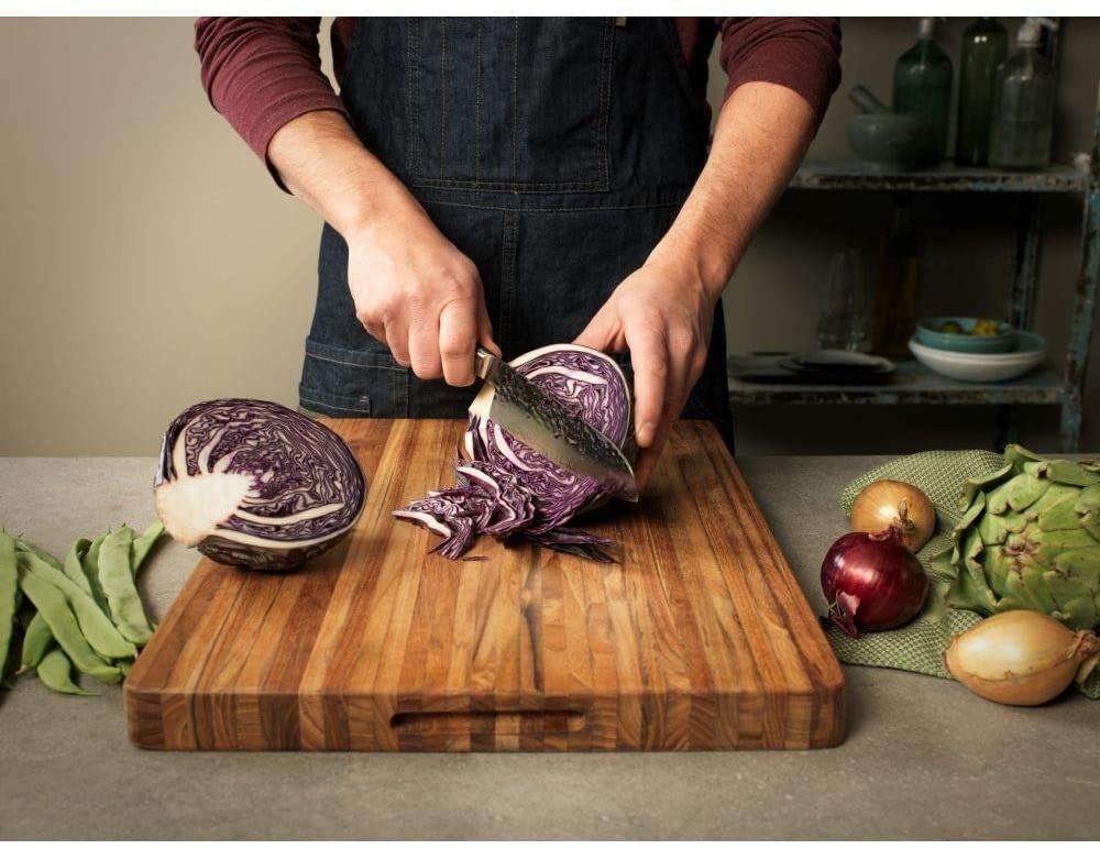 Edge grain teak cutting board