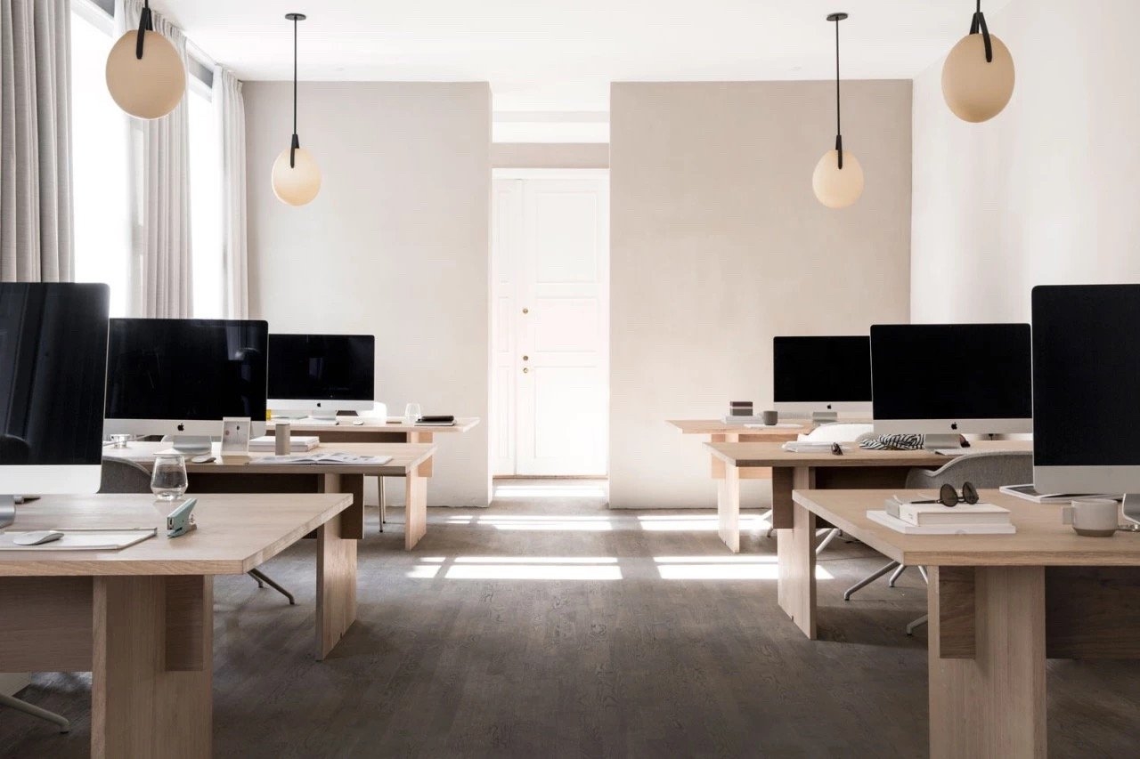 Solid wood oak office table