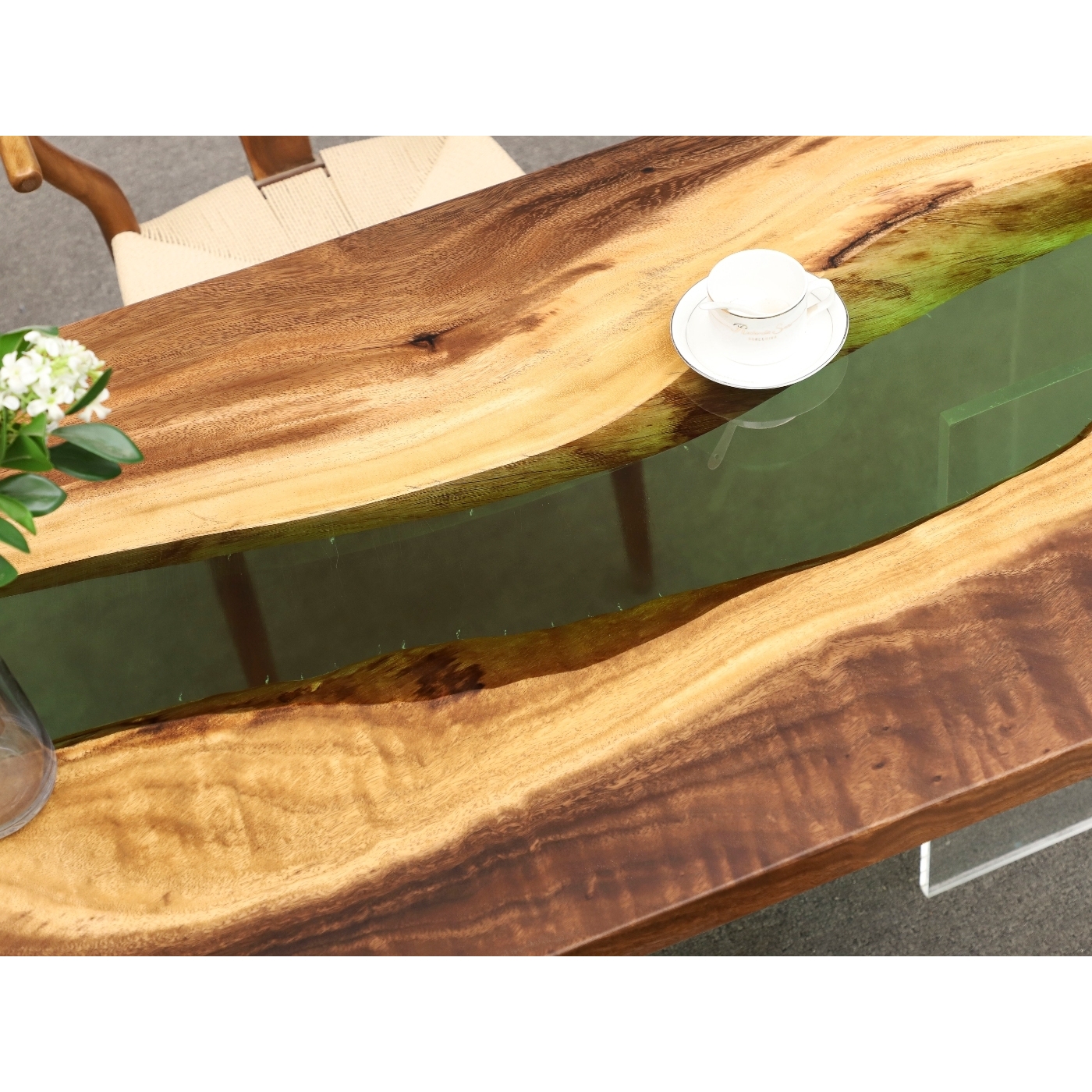 Ecuador walnut wood slab epoxy resin dining table