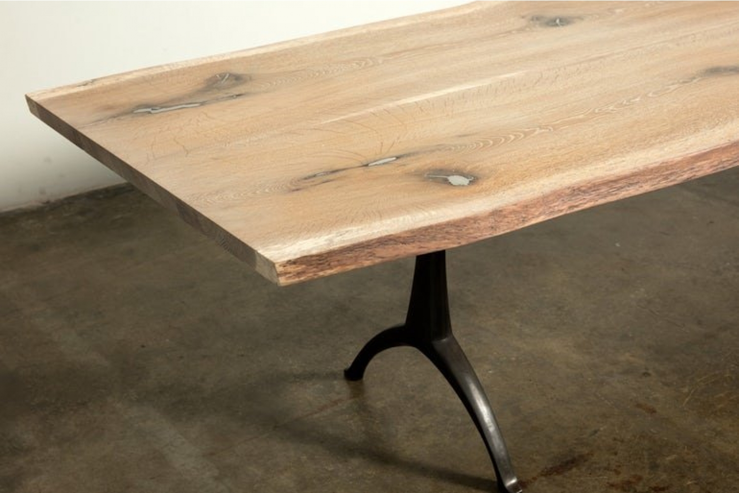 Wishbone table leg iron wood oak slab dining table top