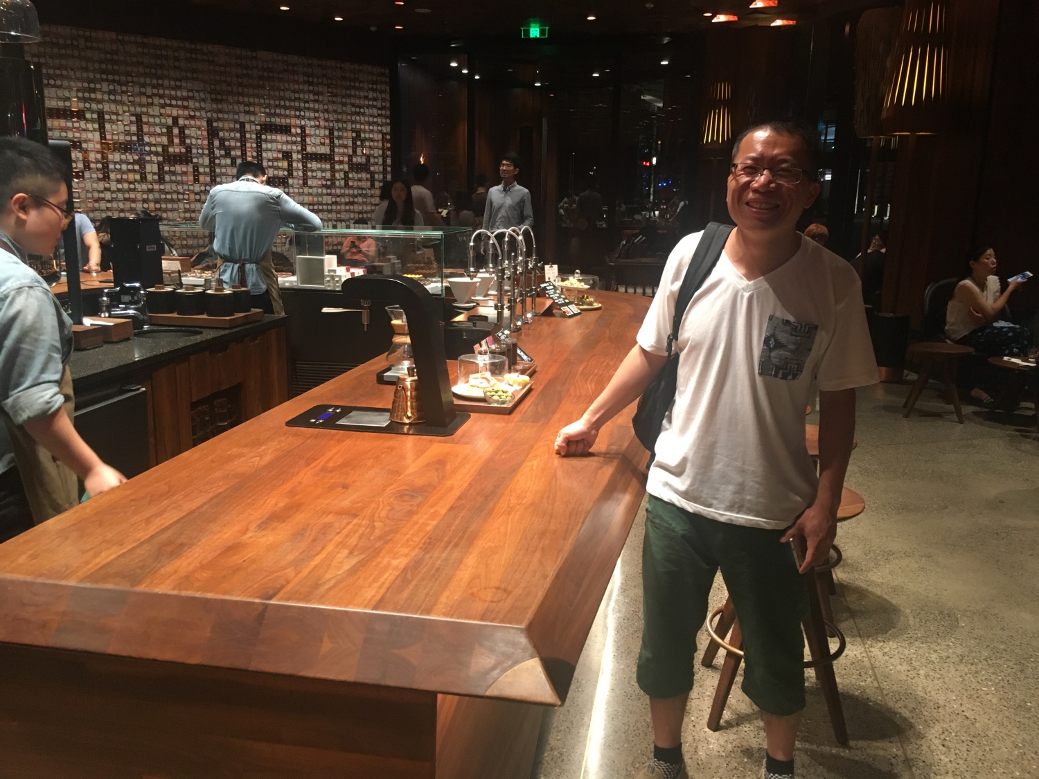 Shanghai Starbucks Coffee & Bar Table