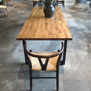 Modern Furniture Solid Oak Dining Table