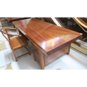 Chaise En Bois Massif