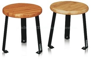 Natural wood top lwith iron leg for locker room use