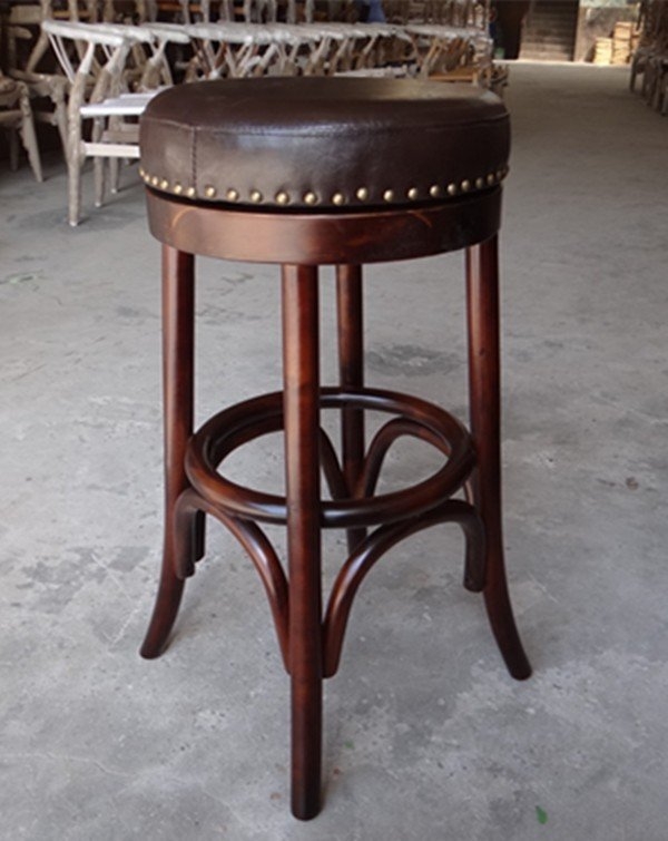 Rotating round bar stool