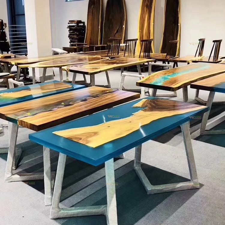 Modern Furniture Epoxy Resin Solid  Wood Table