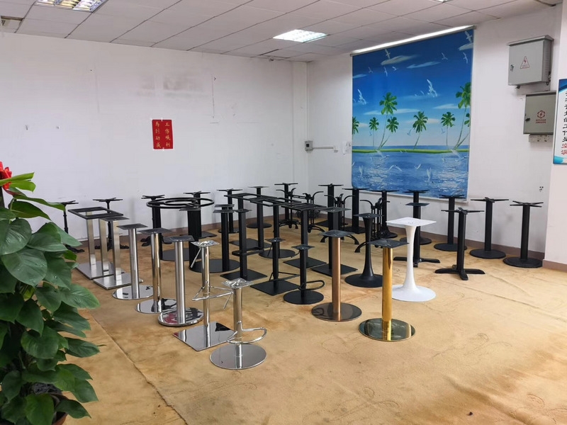 Wholesale Classic Single Iron Table Legs Coffee Table Metal Feet Industrial Style Metal Furniture Base