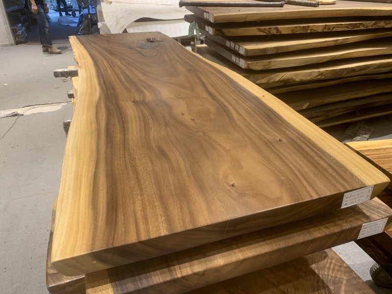 Custom Size Natural Live Edge Suar Wood Slab Table For Dining Conference Bulk Order