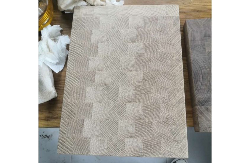 End grain oak butcher pattern cutting board