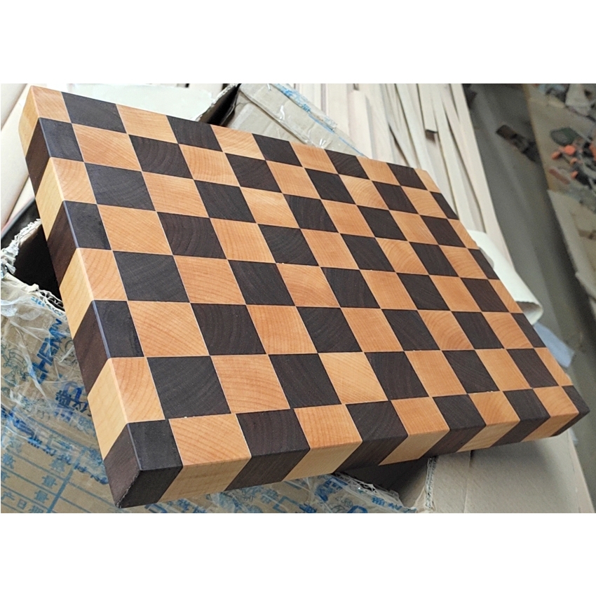 Solid wood end grain walnut maple checkered cutting board