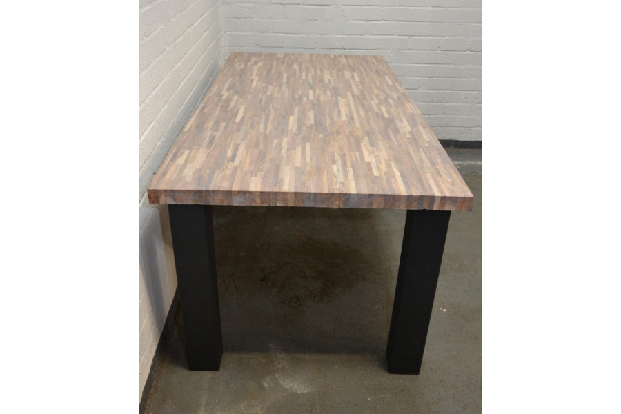 Solid wood FJ acacia office table with metal base